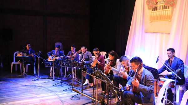 Estudiantina Entretiempos