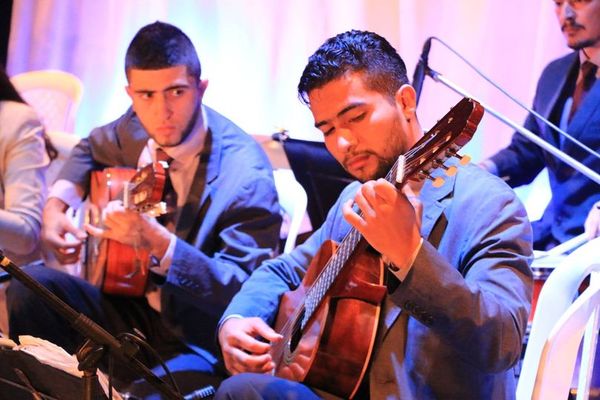 Programa de Cuerdas Tradicionales